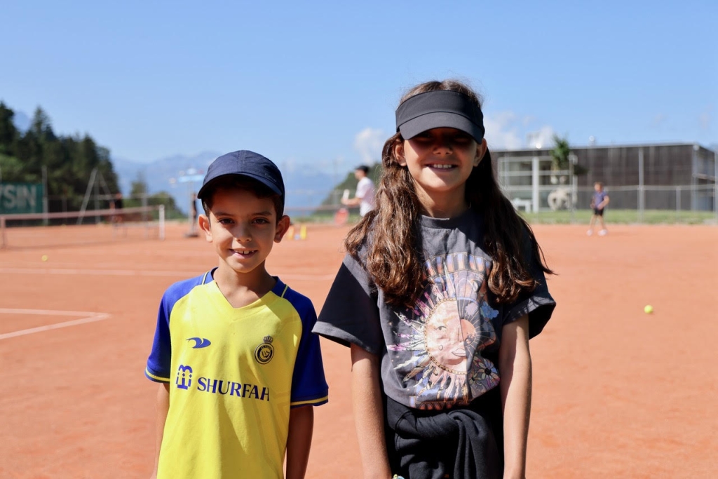 Village Camps International Summer Camp Leysin, Switzerland 2025-08-09 https://www.villagecamps.com/journals_admin/images/2615-7352-tennis 1.jpg